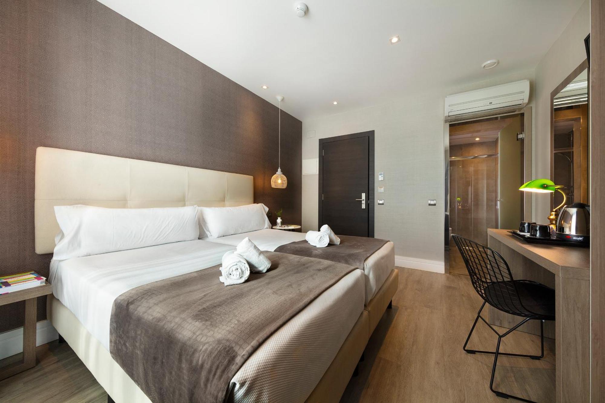 Hotel Oasis Barcelona Exterior foto
